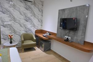 VISTHARA a unit of Suraksha Stay