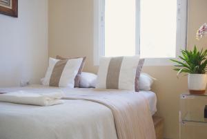 Authentic Andalusian Boho Villa - Pool - Garden-BBQ- 7 Guests