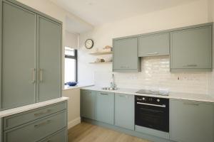 The Old Schoolhouse River View