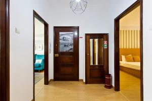 APOSENTUS - Serenity 2E