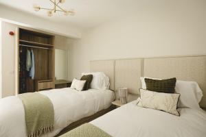 The Old Schoolhouse - The Courtyard