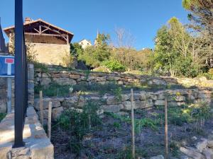 Maison en pierre vue panoramique