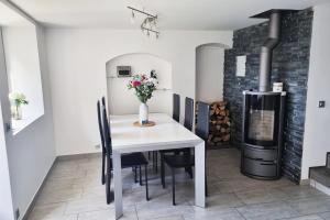 Appartements Le Beau-Mont Triplex moderne lit King Size proche Geneve : photos des chambres