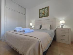 Lago Azul 33 - 3hvězdičkové hotely ve městě Breña Baja