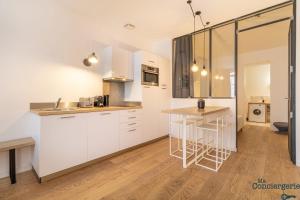 Appartements DV1 Le gris Chine - Metro - Gare centre ville : Appartement