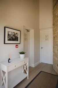 The Old Schoolhouse - Teachers Quarters