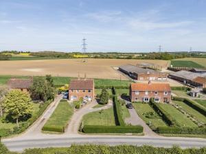 No 3 , Sparham Hall - Norfolk Cottage Agency