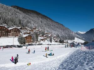 Appartements Superbe T3 au Col du Corbier - 6 couchages - FR-1-573-136 : photos des chambres