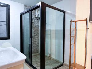 Delta9 Phrakanong 3 mins BTS Phrakanong