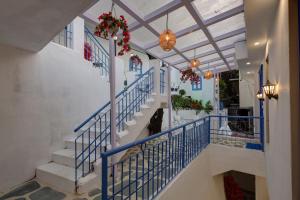 A Santorini Home - By Le Rêve 5Mins from Mall Road