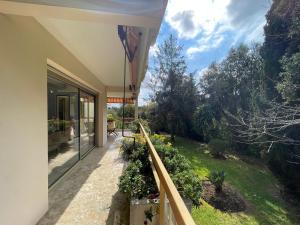 MANDELIEU 2 BEDROOMS APARTMENT with Swimming Pool