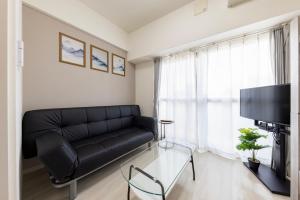 Hotel Namba East 803