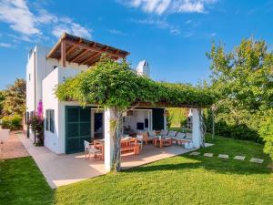 Villa Himala - Vily, Sant Lluís