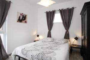 Appartements Gite 1 - les Aromes : photos des chambres