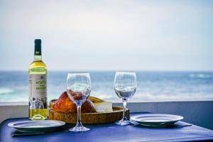 GuestReady - Beachfront Casa da Praia