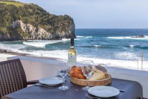 GuestReady - Beachfront Casa da Praia