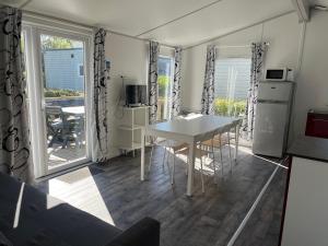 Campings Camping-Caravaning de la Molliere : photos des chambres