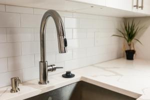 1Bed&1Bath KingBed,WIFI,WD,Central