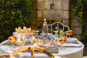 Maisons d'hotes La Maison du Village : photos des chambres