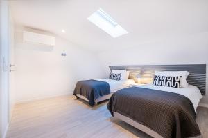 Debonair Apartment
