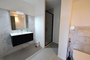 Appartements T3 Cabine, vue mer, piscine chauffee, plage : photos des chambres