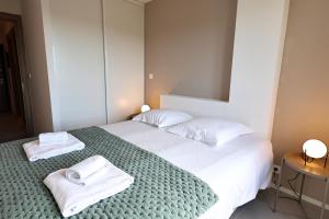 Appartements T3 Cabine, vue mer, piscine chauffee, plage : photos des chambres