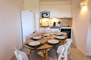 Appartements T3 Cabine, vue mer, piscine chauffee, plage : photos des chambres