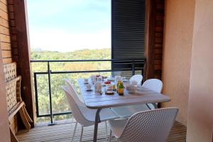 Appartements T3 Cabine, vue mer, piscine chauffee, plage : photos des chambres