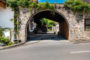 Biobauernhof Toellerhof