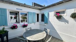 Cabane du Pêcheur, maison avec extérieur