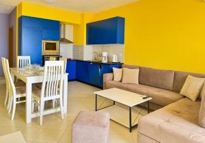 Colorful sea view apartment