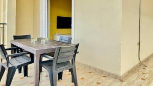 Colorful sea view apartment