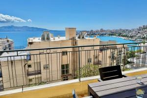 Colorful sea view apartment