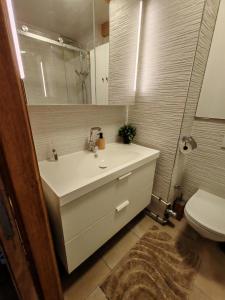 Appartements Elegance, parking gratuit & a 3 min a pied du Metro : photos des chambres
