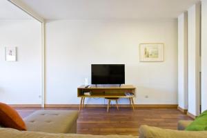 APOSENTUS - The First