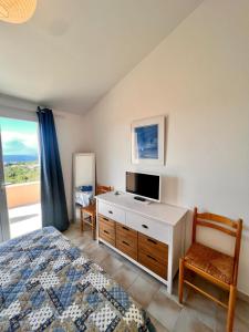 Logement A Nepita splendide vue mer avec piscine