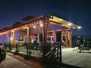 Buxton Gan Resort Hotel