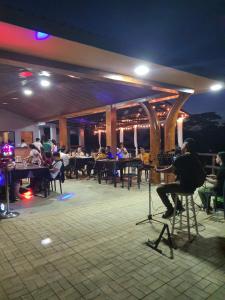 Buxton Gan Resort Hotel