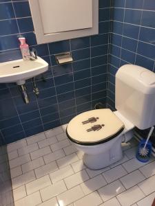 Sunny Beachfront Apartment - Blankenberge T103