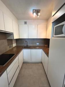 Sunny Beachfront Apartment - Blankenberge T103