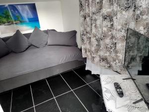 Appartements Appartement individuel dans charmante maison de ville a la francaise : photos des chambres
