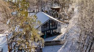 Vila Blanc Valiug Crivaia