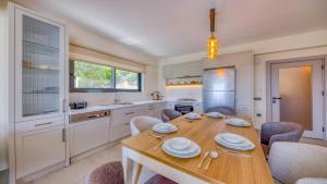 Çukurbağ Köyü Doğa Manzaralı Villa Poeta