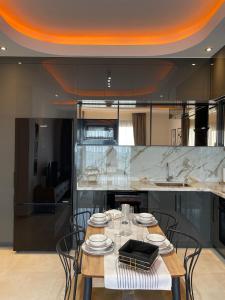 Stylish apartment in Yekta Royal Club