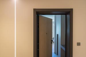 Caesars Palace - NEW modern apartment with FREE private parking