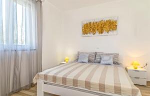 Amazing Home In Labin With Wifi