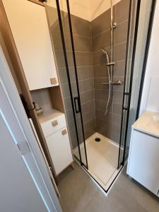 Appartements Studio cosy avec exterieur : photos des chambres