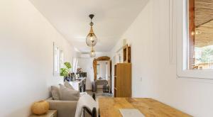 Aljezur Luxery Container home