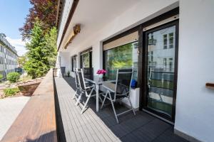 Haus Oliva Charmante FeWo in Top-Lage mit Balkon und Parkplatz