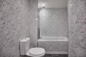 Rockpools with outside area